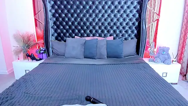 Rebecca_Diamond webcam