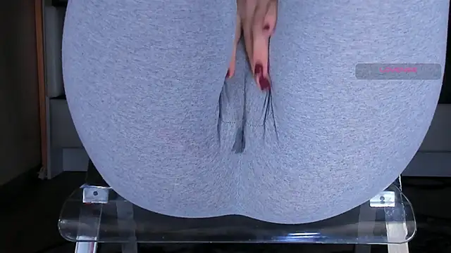 Cameltoe_squirt_inPants webcam