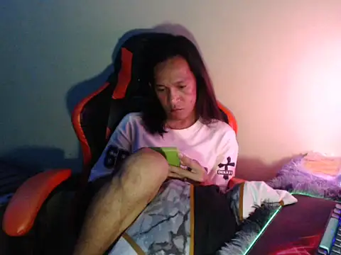 ashelyxyn69xx webcam