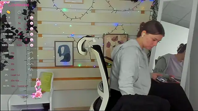 Josephine_Kiss webcam