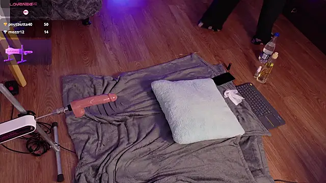 emma_sexxy - Emma_sexxy's free webcam - UK Sex Cams