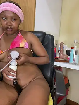 prettiestheavenly - Prettiestheavenly's free webcam - UK Sex Cams