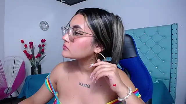 kathe-mills235 webcam