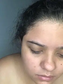 luisahot_9727 webcam