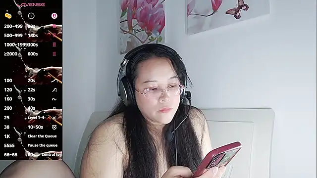 vivi523 - Vivi523's free webcam - UK Sex Cams