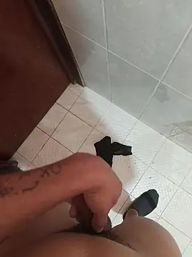 enoc369 - Enoc369's free webcam - UK Sex Cams