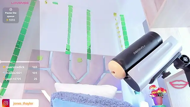 Thayler_jones webcam