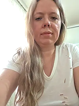 Irina3718 webcam