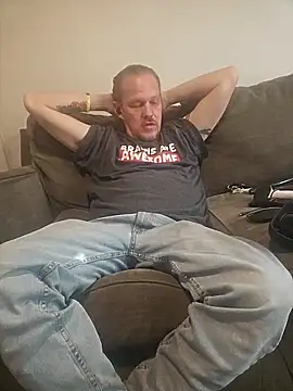 yourMasterisBored webcam