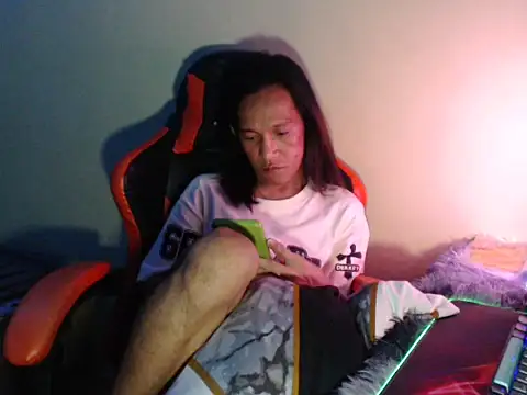 ashelyxyn69xx webcam