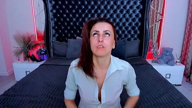 Rebecca_Diamond webcam