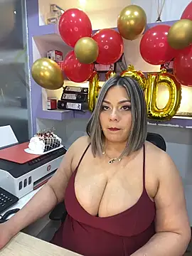 isabella_horney_ webcam