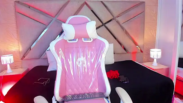 sophie_pariss webcam