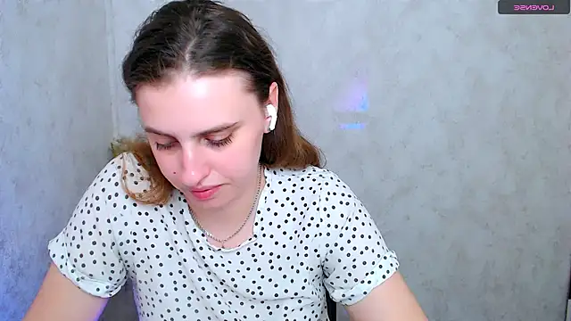 amandadimond_ - AmandaDimond_'s free webcam