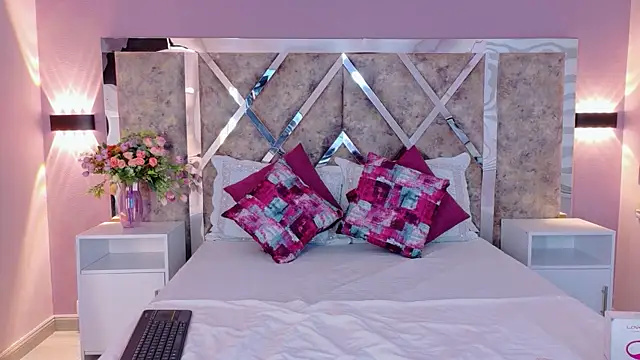 PerlaRogerss_ webcam