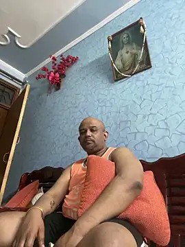 Dick_6inches_Delhi webcam