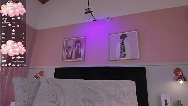 elodie_walker webcam