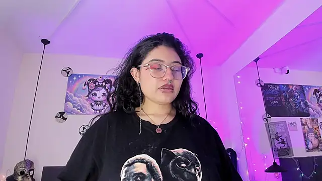 sabrinav_ - SabrinaV_'s free webcam