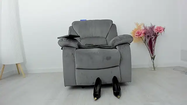 SecretVanilla webcam