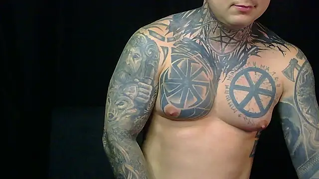devilwithtats - DevilWithTats's free webcam