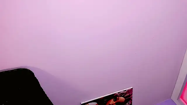 IssabellaIzzy webcam