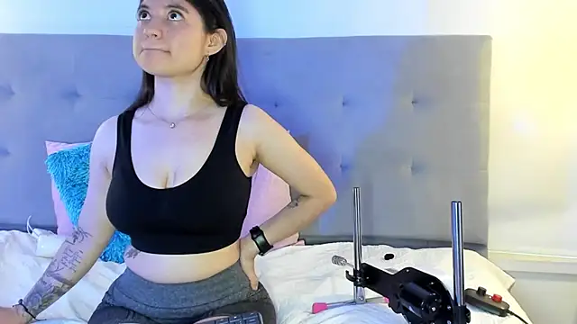 LindaCatalina_ webcam