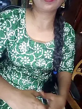 Shalini_telugu09 webcam