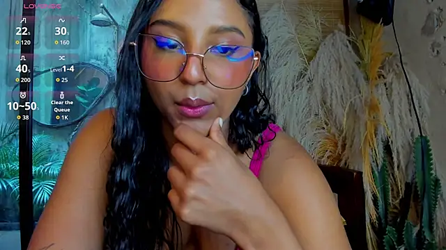 Victoria_Gonzalez webcam
