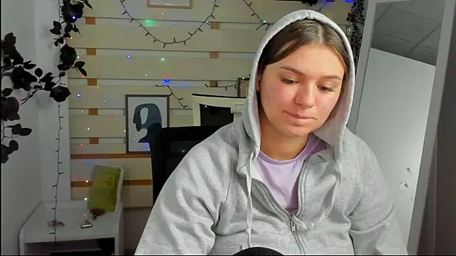 Josephine_Kiss webcam