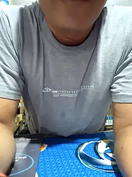 srmotrs - Srmotrs's free webcam - UK Sex Cams