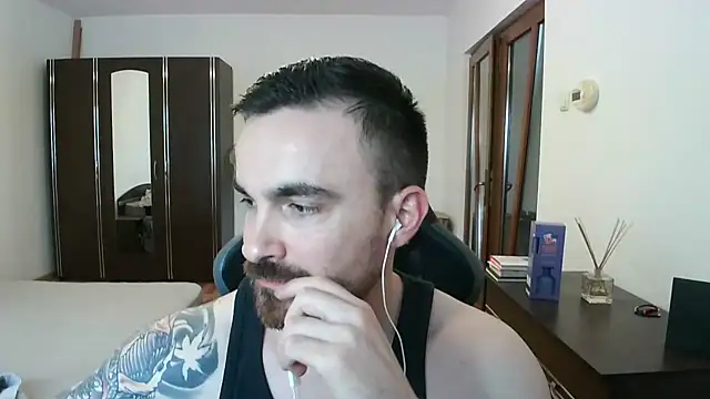 mu5clemania2 - Mu5clemania2's free webcam - UK Sex Cams