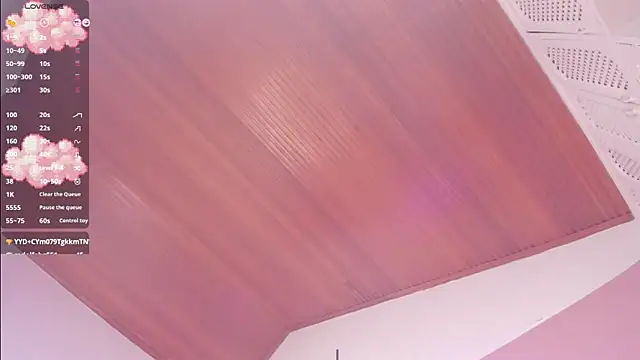 elodie_walker webcam