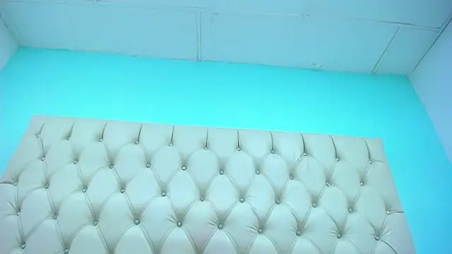 CristinaStarx webcam