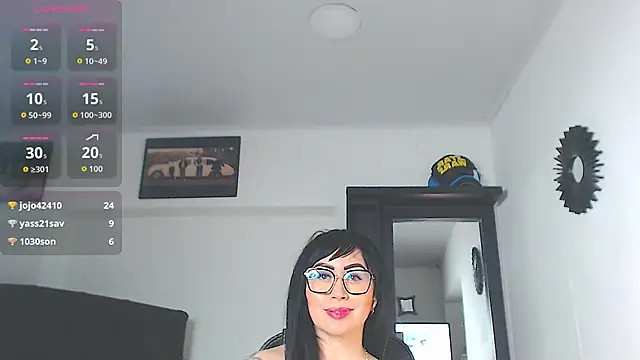 Vicky_hotmilf webcam