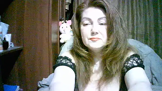 Russian_Lara webcam