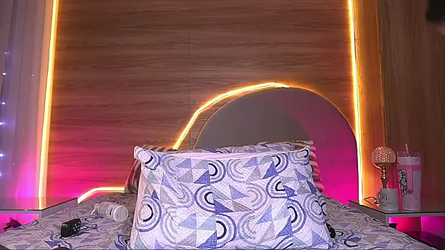 alexaa_walker webcam