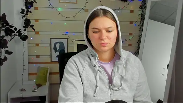 Josephine_Kiss webcam