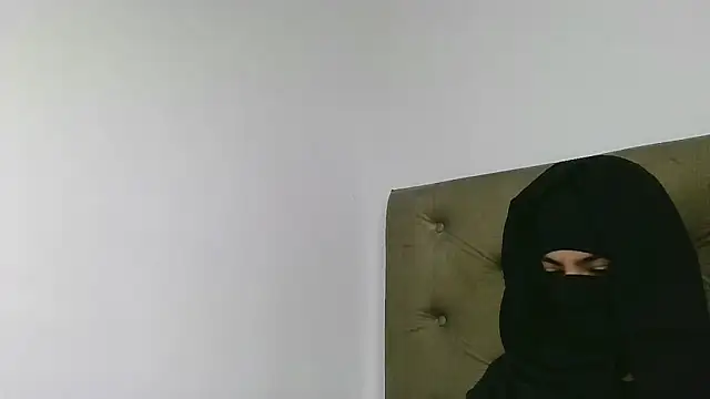 Hijabi_HotGirls webcam
