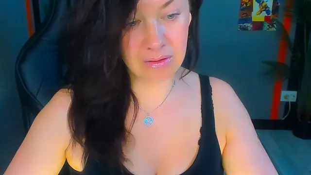 anamills - AnaMills's free webcam - UK Sex Cams