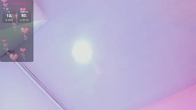 violet_myerrs webcam