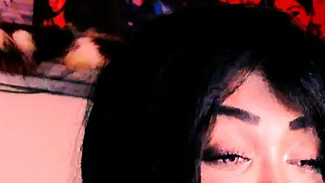 indian_dreamgirl webcam