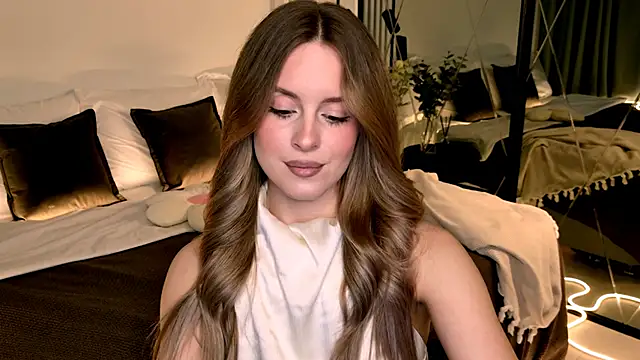 RozzitaBedberry webcam