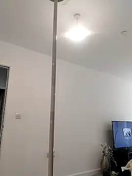 Cinderellajewelsofficial webcam