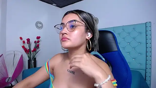 kathe-mills235 webcam