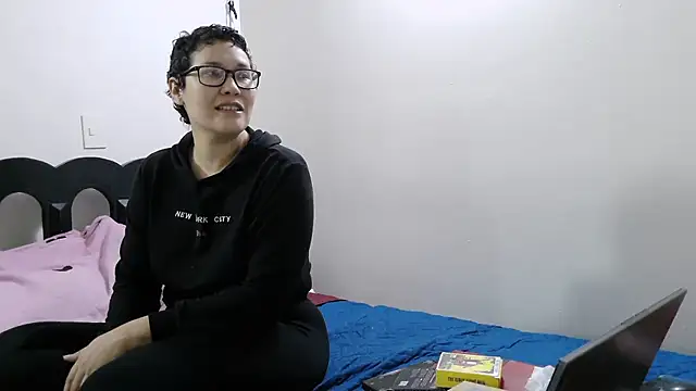 luxandracon23 webcam