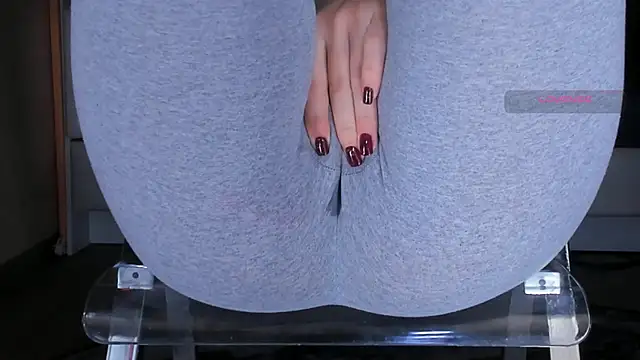 Cameltoe_squirt_inPants webcam