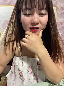 Little_Muse78 webcam