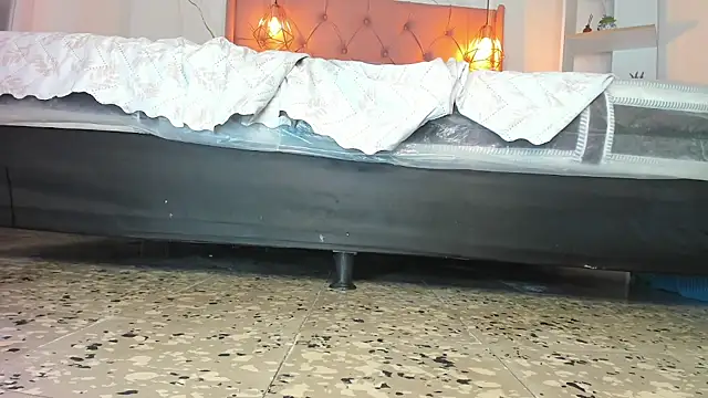 Belle_Brunette webcam