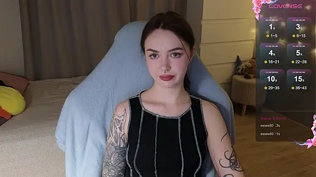 kate_leoo webcam
