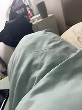 Yourfantasyin webcam